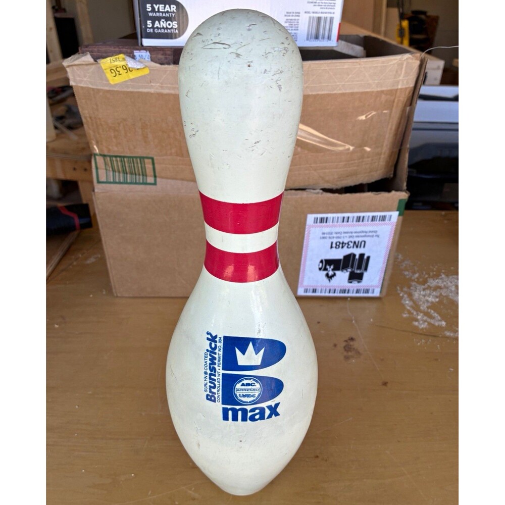 Brunswick Max Ten-Pin Bowling Pin Plastic Coated White Red Blue